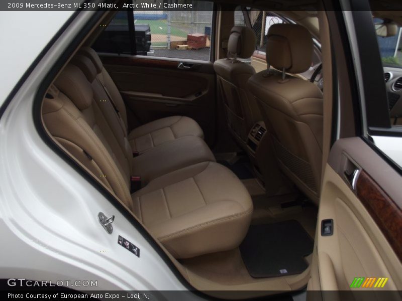 Arctic White / Cashmere 2009 Mercedes-Benz ML 350 4Matic