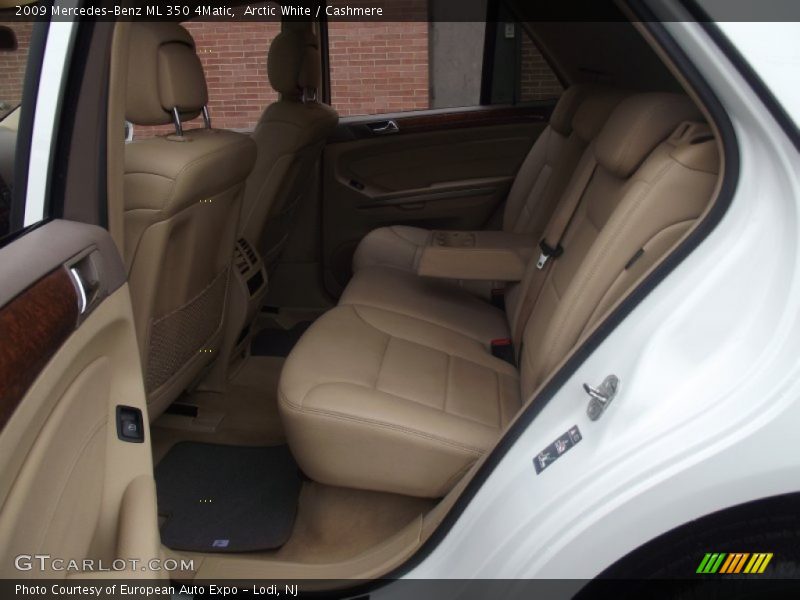 Arctic White / Cashmere 2009 Mercedes-Benz ML 350 4Matic