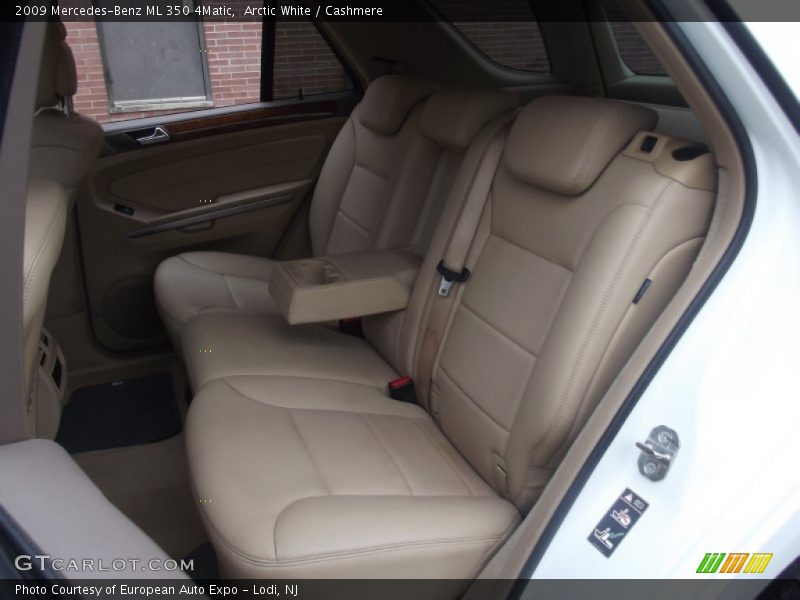 Arctic White / Cashmere 2009 Mercedes-Benz ML 350 4Matic
