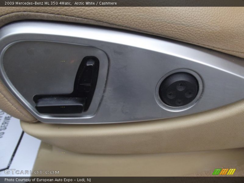 Arctic White / Cashmere 2009 Mercedes-Benz ML 350 4Matic