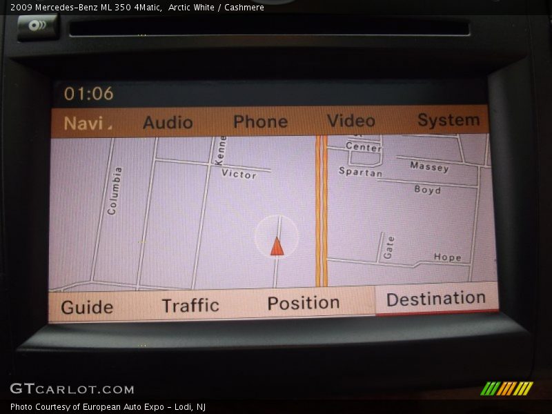 Arctic White / Cashmere 2009 Mercedes-Benz ML 350 4Matic