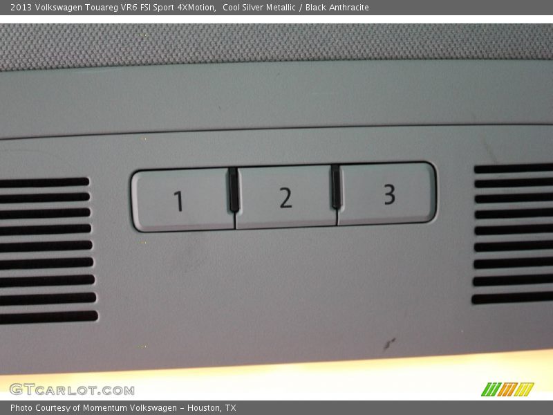 Cool Silver Metallic / Black Anthracite 2013 Volkswagen Touareg VR6 FSI Sport 4XMotion