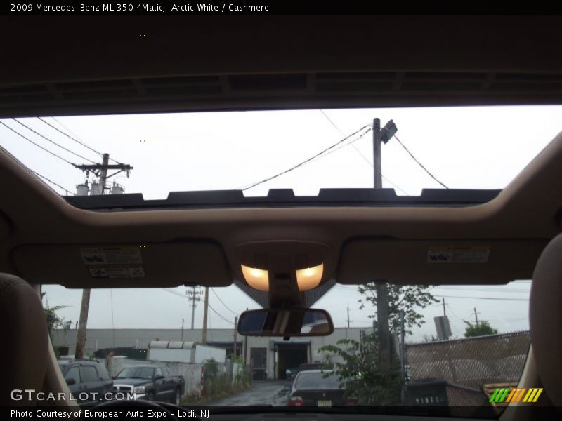Arctic White / Cashmere 2009 Mercedes-Benz ML 350 4Matic