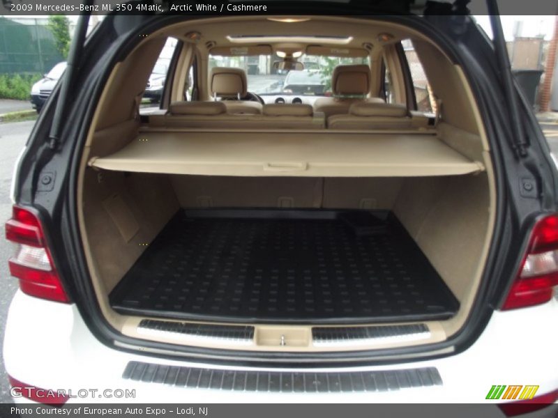 Arctic White / Cashmere 2009 Mercedes-Benz ML 350 4Matic