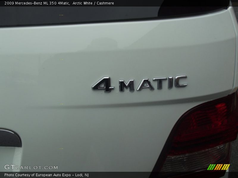 Arctic White / Cashmere 2009 Mercedes-Benz ML 350 4Matic