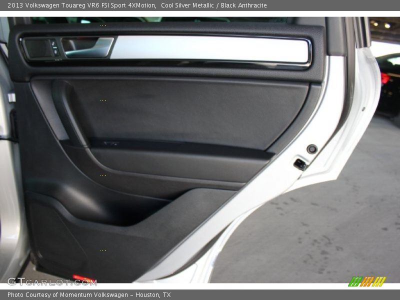 Cool Silver Metallic / Black Anthracite 2013 Volkswagen Touareg VR6 FSI Sport 4XMotion