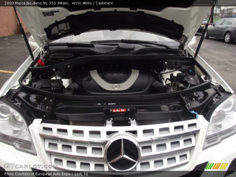 Arctic White / Cashmere 2009 Mercedes-Benz ML 350 4Matic