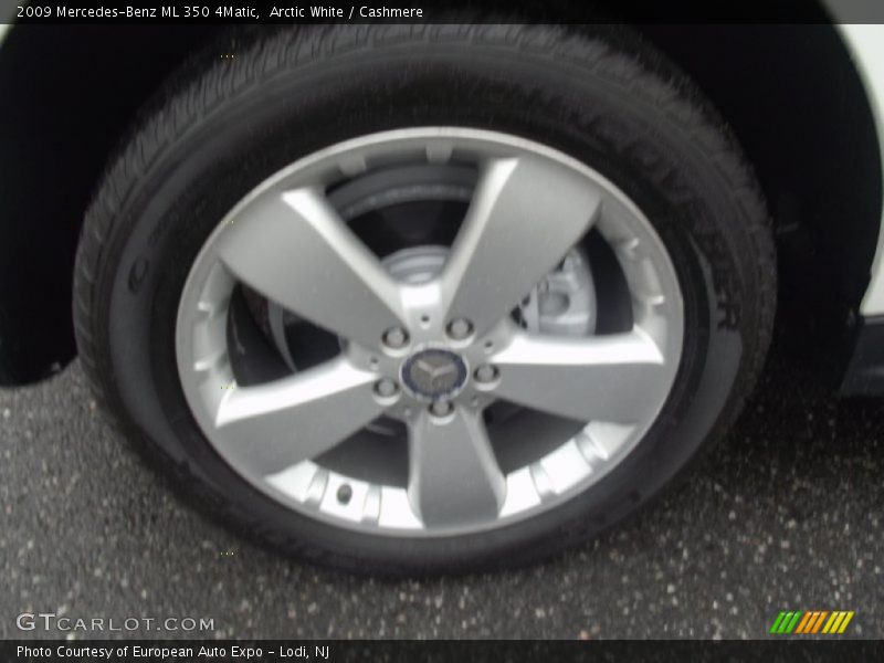 Arctic White / Cashmere 2009 Mercedes-Benz ML 350 4Matic