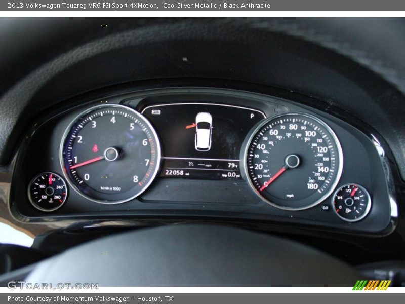 Cool Silver Metallic / Black Anthracite 2013 Volkswagen Touareg VR6 FSI Sport 4XMotion