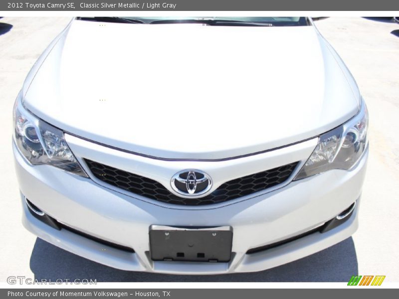 Classic Silver Metallic / Light Gray 2012 Toyota Camry SE