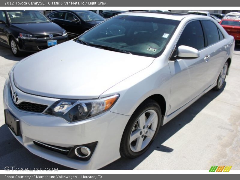 Classic Silver Metallic / Light Gray 2012 Toyota Camry SE