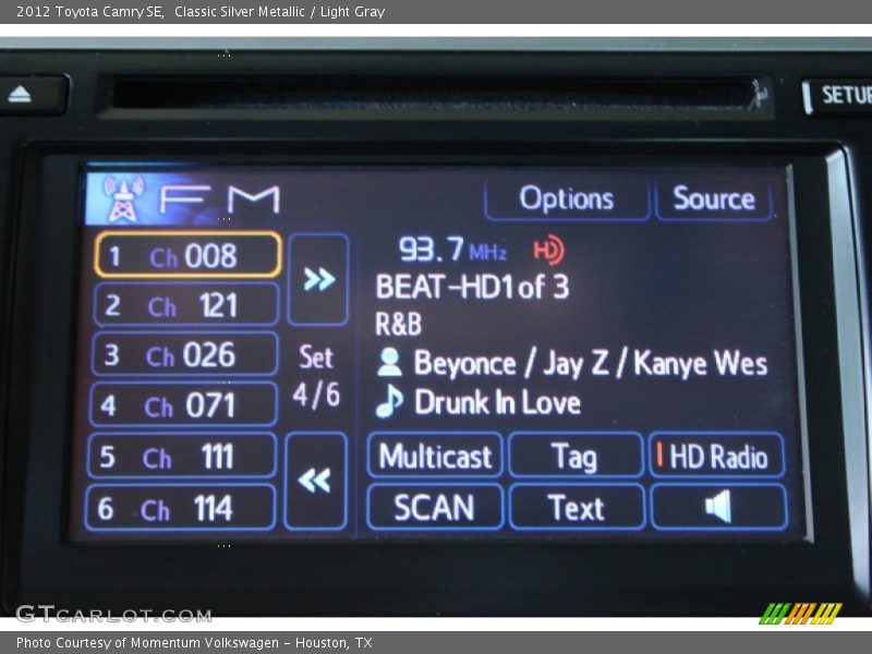 Classic Silver Metallic / Light Gray 2012 Toyota Camry SE