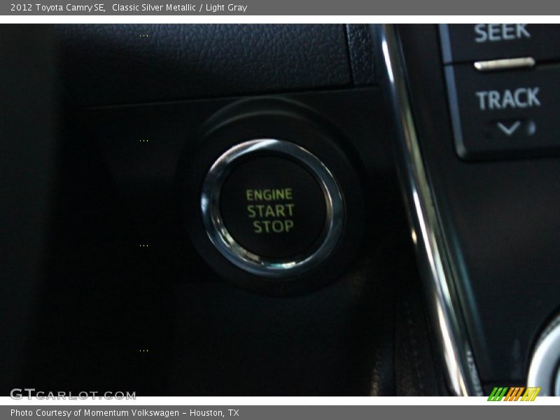 Classic Silver Metallic / Light Gray 2012 Toyota Camry SE