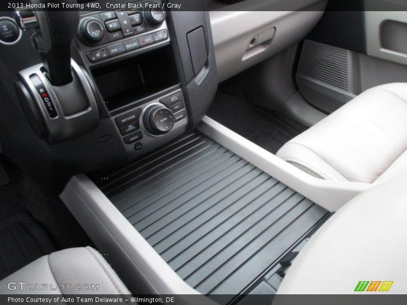 Crystal Black Pearl / Gray 2013 Honda Pilot Touring 4WD