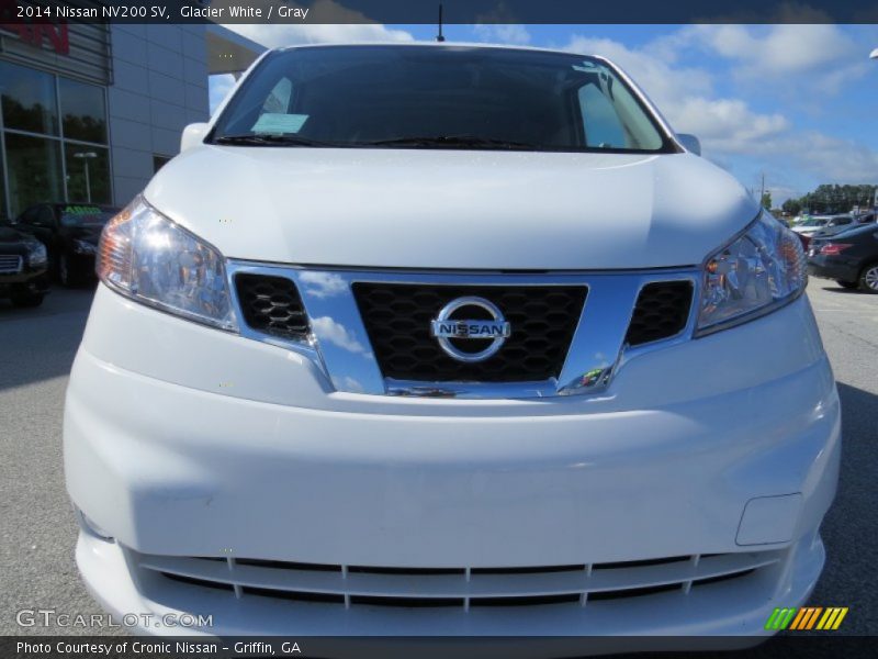 Glacier White / Gray 2014 Nissan NV200 SV