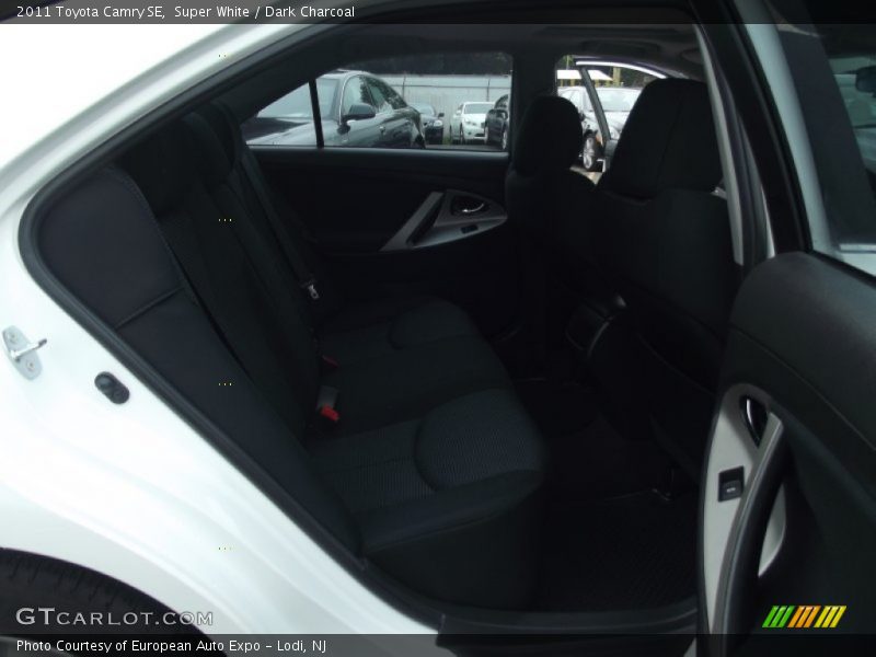 Super White / Dark Charcoal 2011 Toyota Camry SE