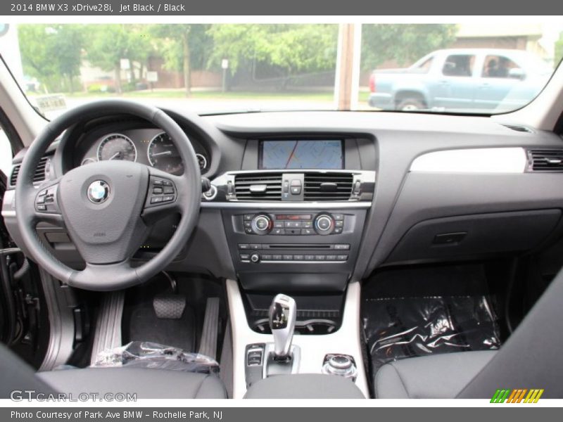 Dashboard of 2014 X3 xDrive28i