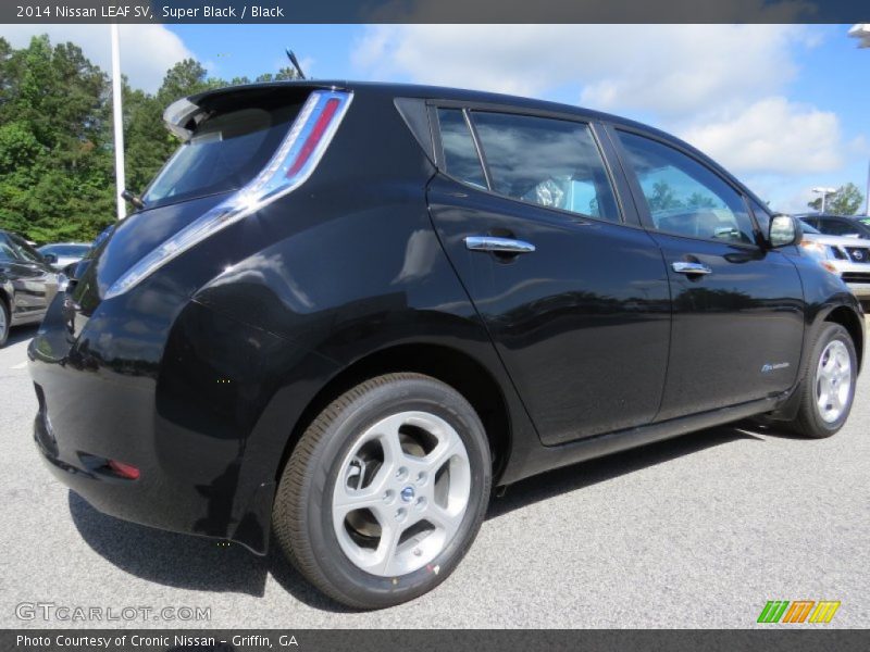 Super Black / Black 2014 Nissan LEAF SV