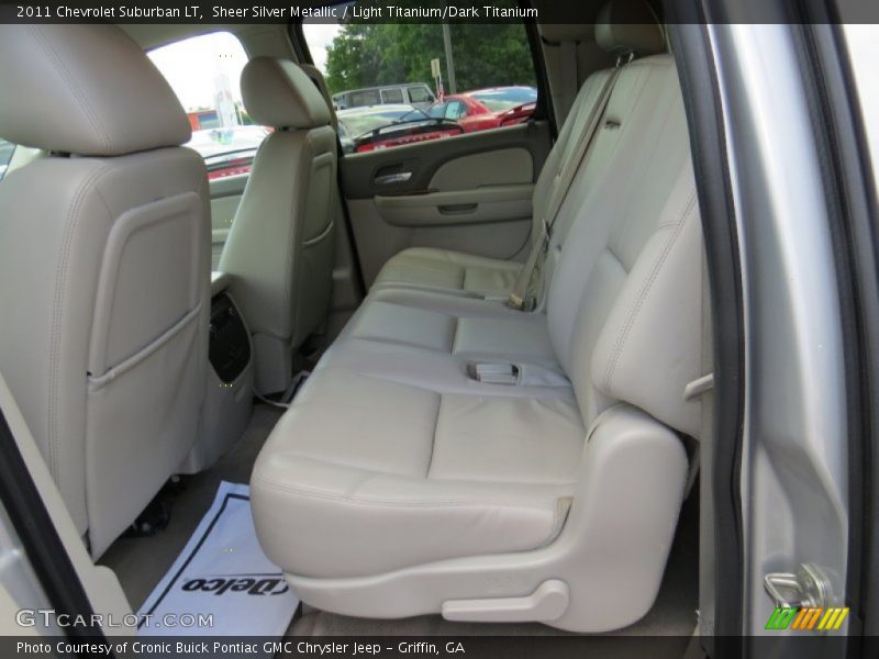 Sheer Silver Metallic / Light Titanium/Dark Titanium 2011 Chevrolet Suburban LT
