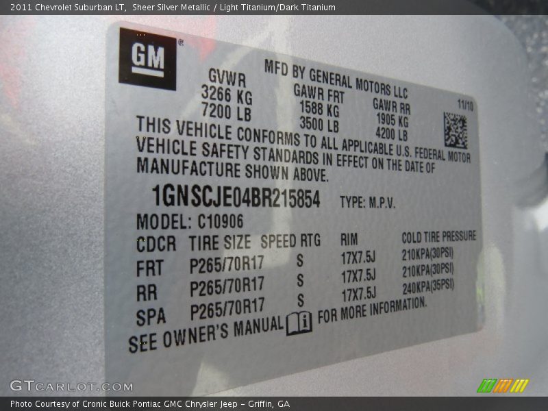 Sheer Silver Metallic / Light Titanium/Dark Titanium 2011 Chevrolet Suburban LT