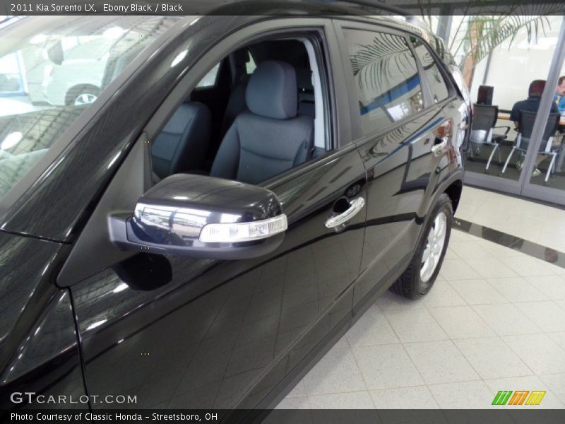 Ebony Black / Black 2011 Kia Sorento LX