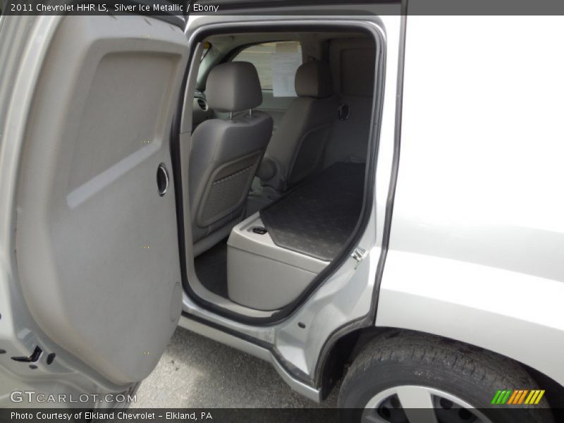 Silver Ice Metallic / Ebony 2011 Chevrolet HHR LS