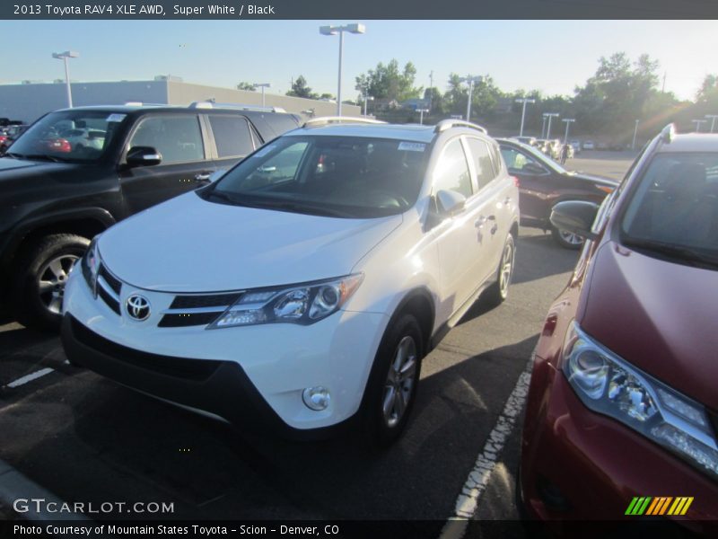 Super White / Black 2013 Toyota RAV4 XLE AWD