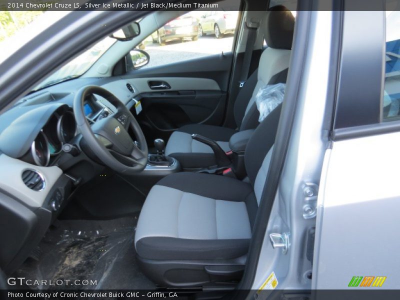 Silver Ice Metallic / Jet Black/Medium Titanium 2014 Chevrolet Cruze LS