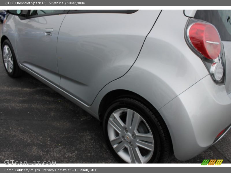 Silver Ice / Silver/Blue 2013 Chevrolet Spark LS