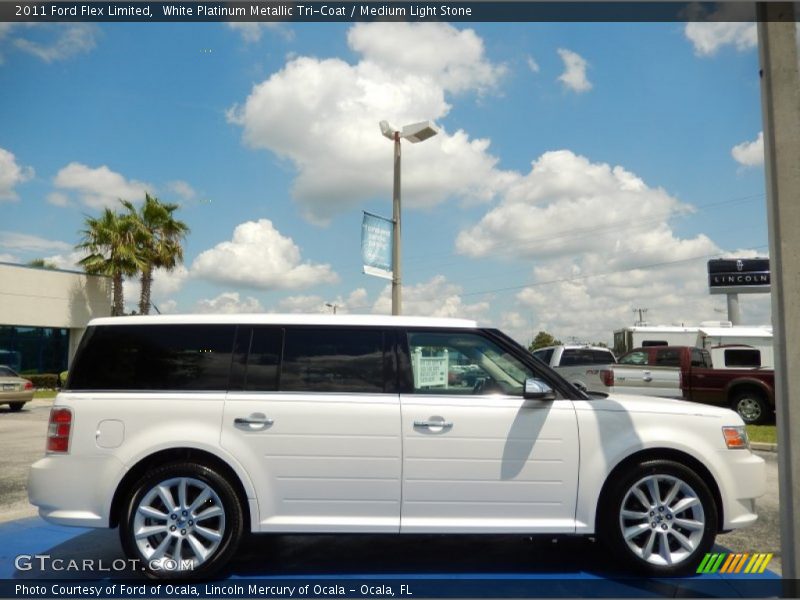 White Platinum Metallic Tri-Coat / Medium Light Stone 2011 Ford Flex Limited