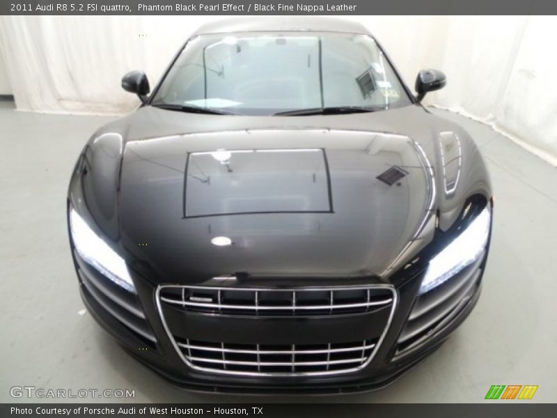 Phantom Black Pearl Effect / Black Fine Nappa Leather 2011 Audi R8 5.2 FSI quattro