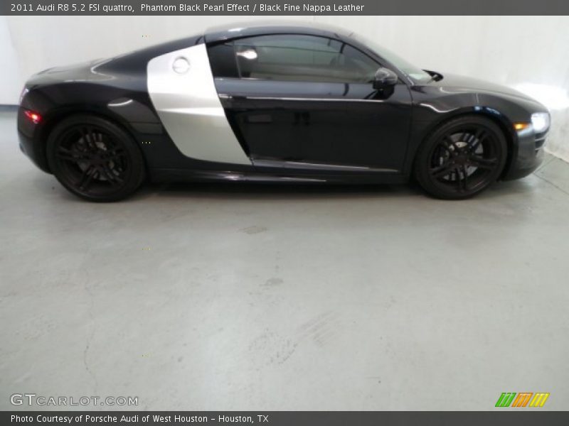 Phantom Black Pearl Effect / Black Fine Nappa Leather 2011 Audi R8 5.2 FSI quattro