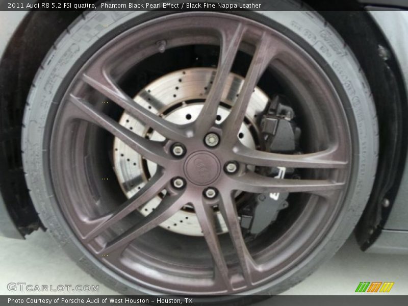 Phantom Black Pearl Effect / Black Fine Nappa Leather 2011 Audi R8 5.2 FSI quattro