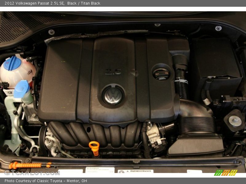 Black / Titan Black 2012 Volkswagen Passat 2.5L SE