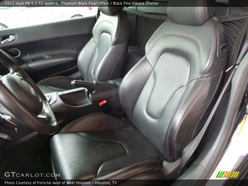 Front Seat of 2011 R8 5.2 FSI quattro