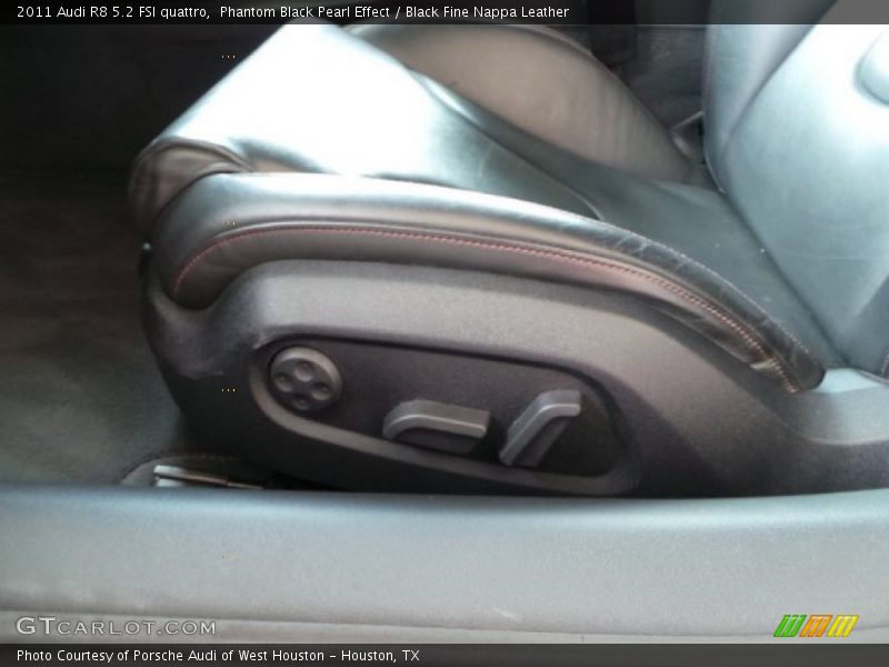 Phantom Black Pearl Effect / Black Fine Nappa Leather 2011 Audi R8 5.2 FSI quattro