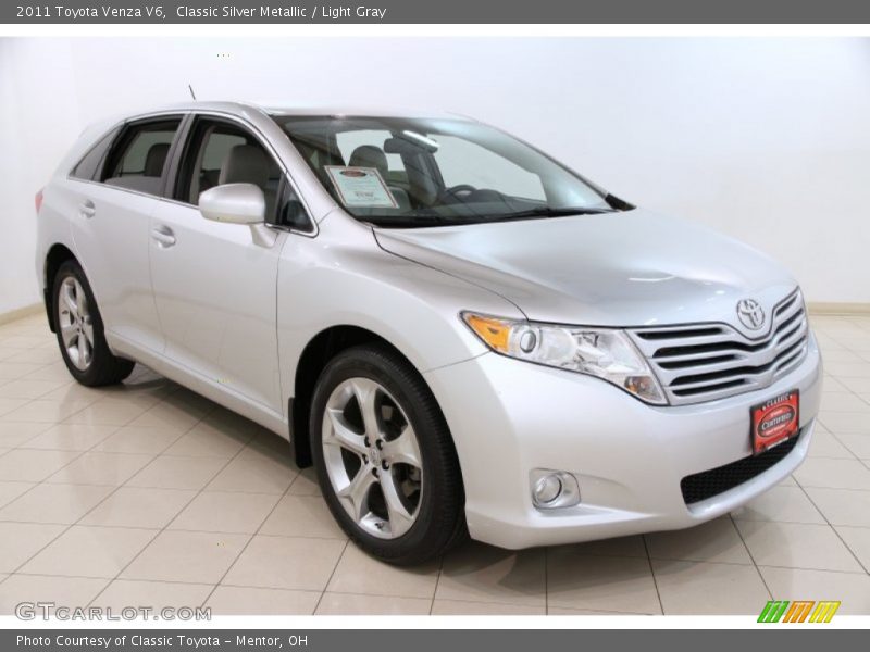 Classic Silver Metallic / Light Gray 2011 Toyota Venza V6