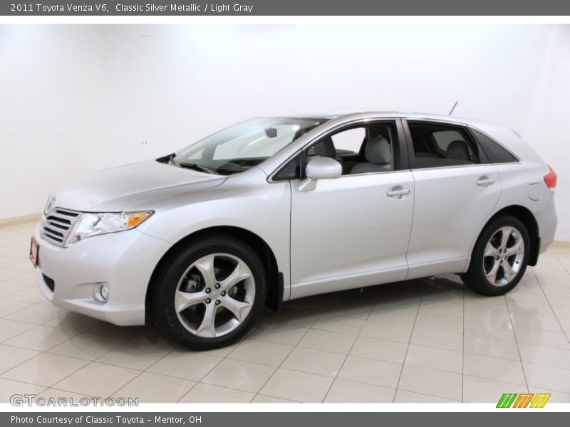 Classic Silver Metallic / Light Gray 2011 Toyota Venza V6