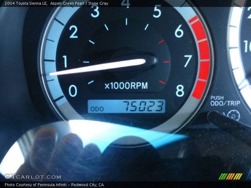 Aspen Green Pearl / Stone Gray 2004 Toyota Sienna LE