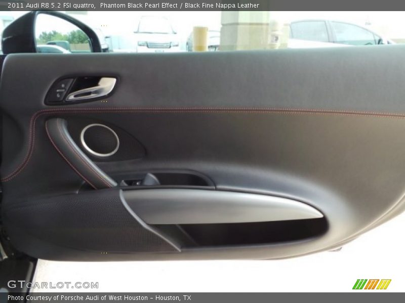 Phantom Black Pearl Effect / Black Fine Nappa Leather 2011 Audi R8 5.2 FSI quattro
