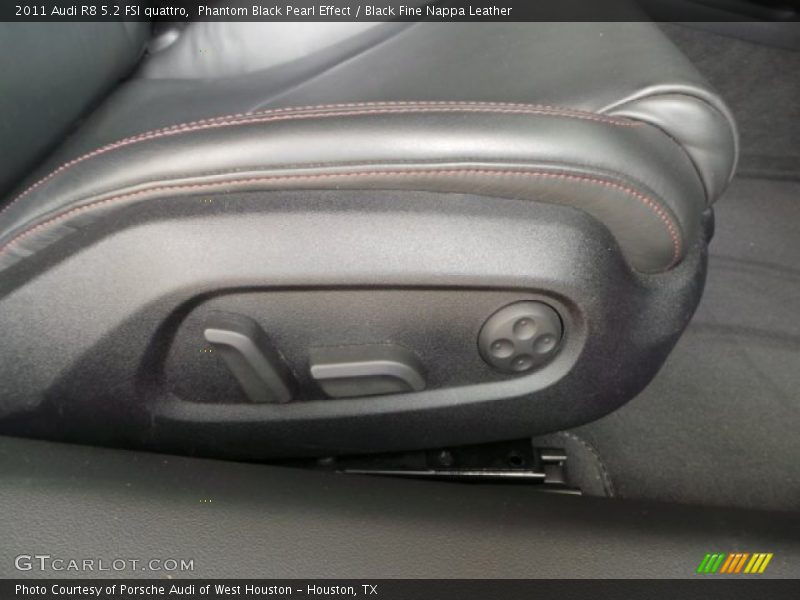 Phantom Black Pearl Effect / Black Fine Nappa Leather 2011 Audi R8 5.2 FSI quattro