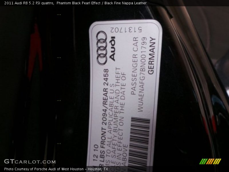 Phantom Black Pearl Effect / Black Fine Nappa Leather 2011 Audi R8 5.2 FSI quattro
