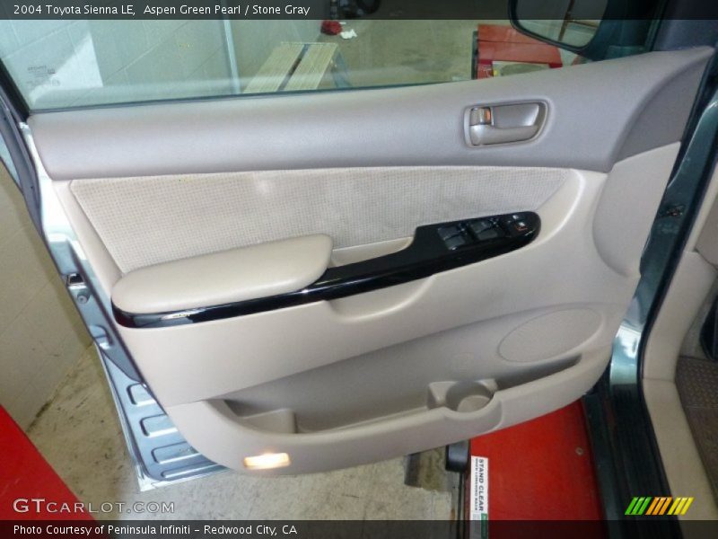 Aspen Green Pearl / Stone Gray 2004 Toyota Sienna LE
