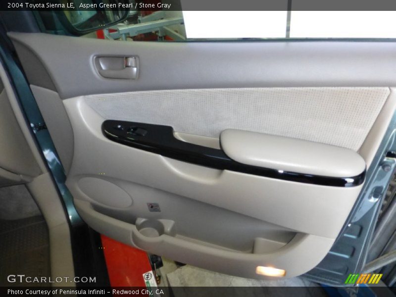 Aspen Green Pearl / Stone Gray 2004 Toyota Sienna LE