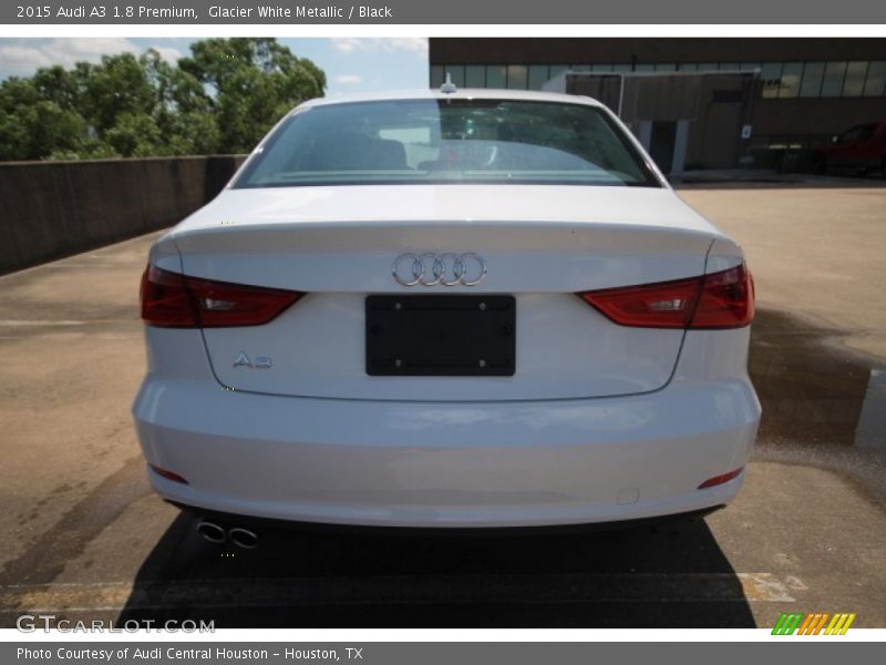 Glacier White Metallic / Black 2015 Audi A3 1.8 Premium