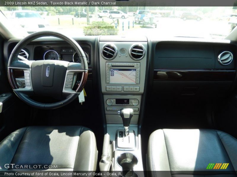 Tuxedo Black Metallic / Dark Charcoal 2009 Lincoln MKZ Sedan