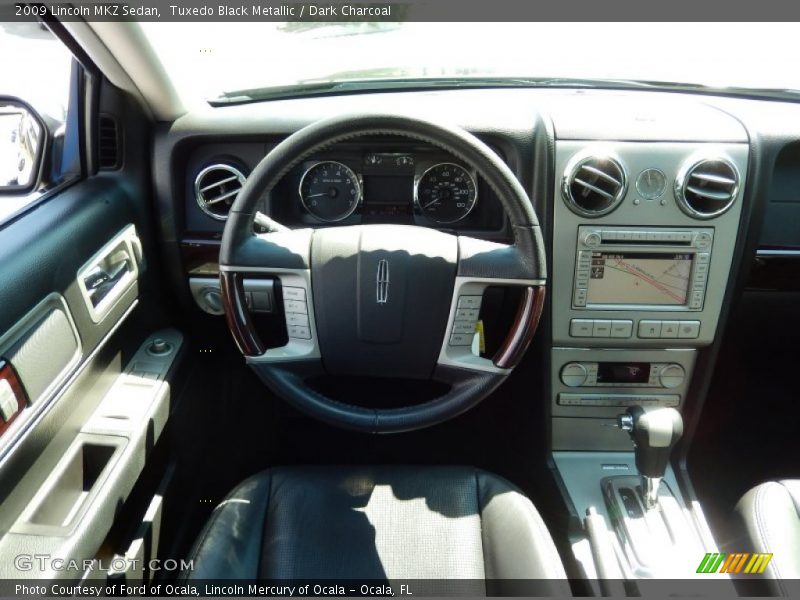 Tuxedo Black Metallic / Dark Charcoal 2009 Lincoln MKZ Sedan