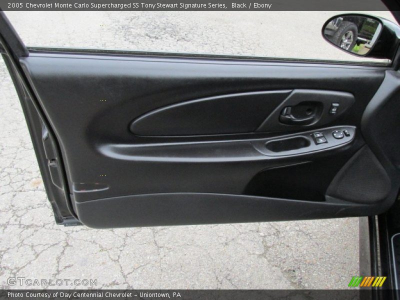 Door Panel of 2005 Monte Carlo Supercharged SS Tony Stewart Signature Series
