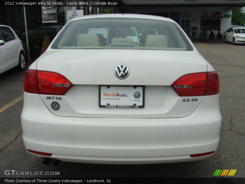 Candy White / Cornsilk Beige 2012 Volkswagen Jetta SE Sedan