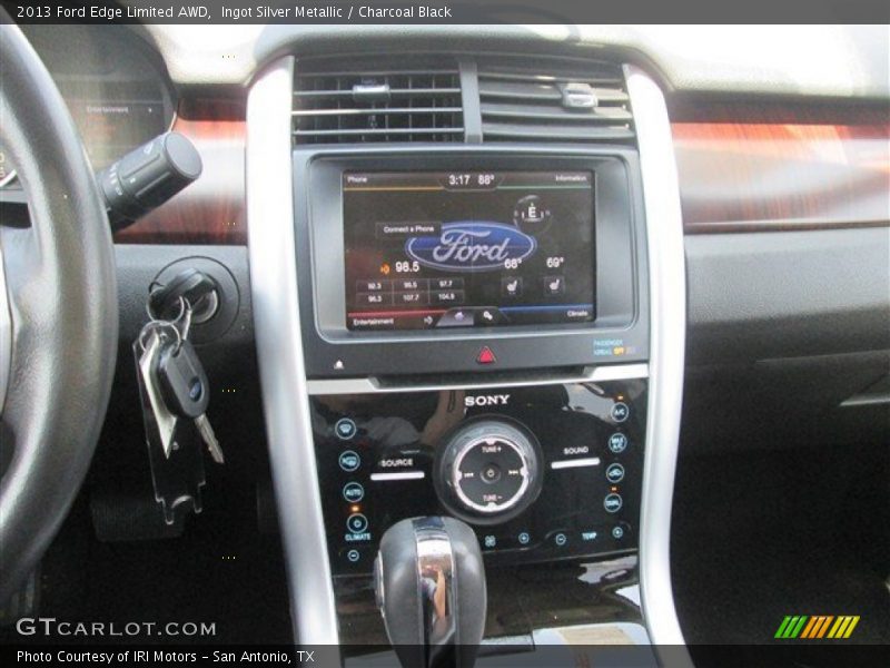 Ingot Silver Metallic / Charcoal Black 2013 Ford Edge Limited AWD